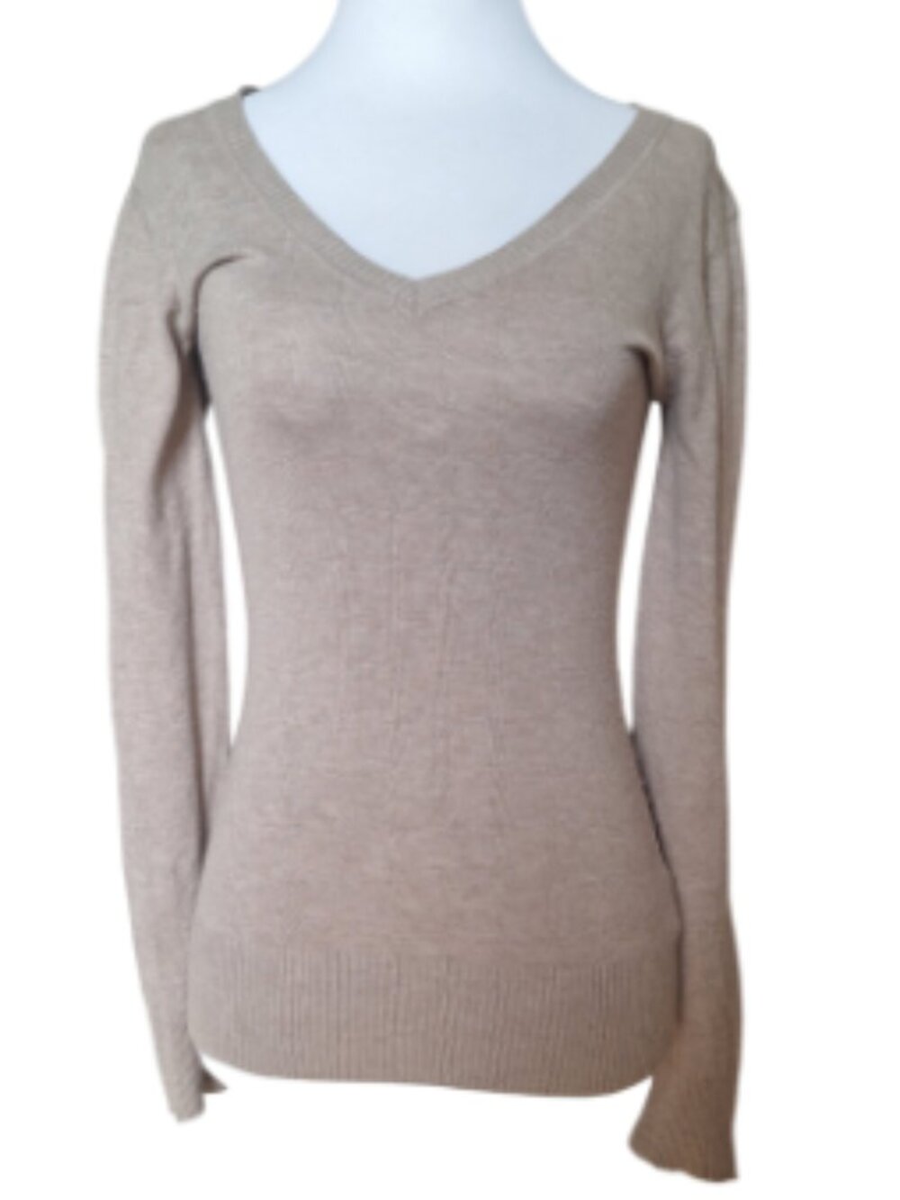 SUZY SHIER V-NECK LIGHT SWEATER TAN SIZE XS